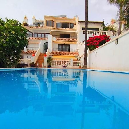Beautiful 2 Bedroom In Calle Carabeo, Nerja Exterior photo